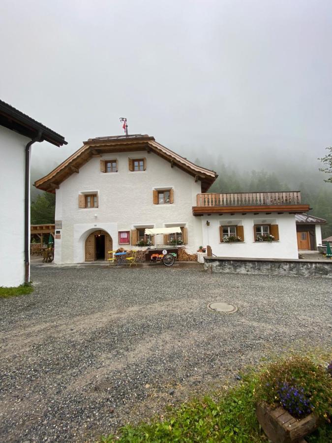 Alpengasthof Crusch Alba Ed Alvetern, S-Charl Scuol Eksteriør bilde